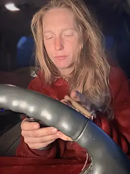 Snapshot of GoldenFlameGoddess chatting on January 17, 2026, 3:06 pm GoldenFlameGoddess online show from January 17, 2026, 3:06 pm