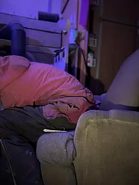 Snapshot of GoldenFlameGoddess chatting on March 1, 2026, 4:58 am GoldenFlameGoddess online show from March 1, 2026, 4:58 am