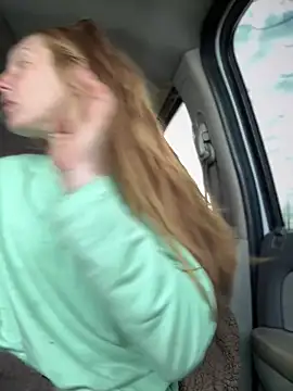 Snapshot of GoldenFlameGoddess chatting on March 15, 2026, 3:40 pm GoldenFlameGoddess online show from March 15, 2026, 3:40 pm