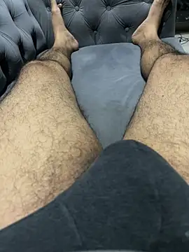 rajtheman2 online show from April 8, 2026, 6:41 pm