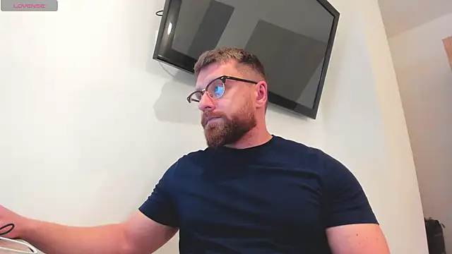 Findom guy online show from February 25, 2026, 2:10 am