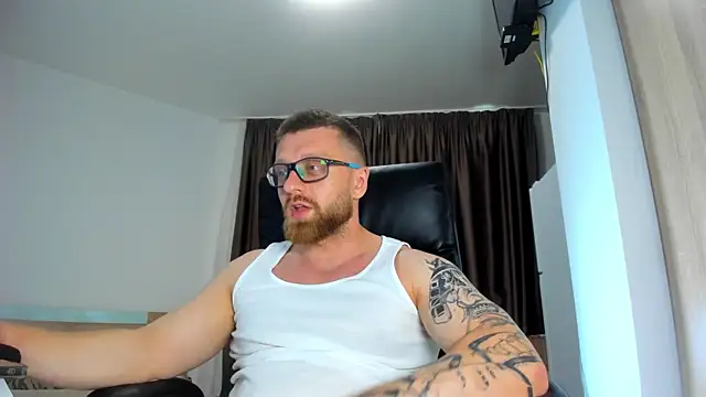 Findom guy online show from June 25, 2026, 4:33 pm
