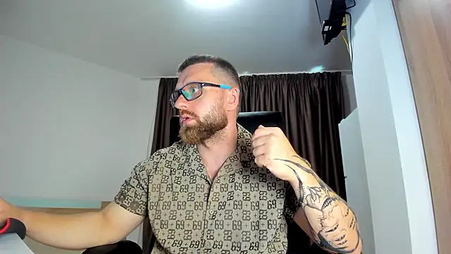 Findom guy online show from July 12, 2026, 3:47 pm