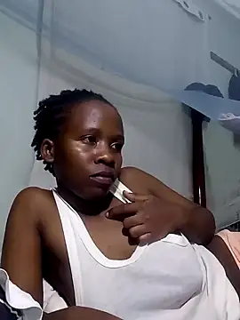 Snapshot of Queentesi chatting on December 18, 2024, 7:19 pm Queentesi online show from December 18, 2024, 7:19 pm