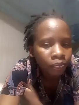 Snapshot of Queentesi chatting on January 11, 2025, 6:01 pm Queentesi online show from January 11, 2025, 6:01 pm