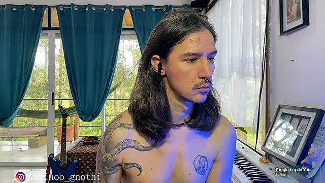 Antinoo Gnothi online show from December 18, 2024, 3:22 pm