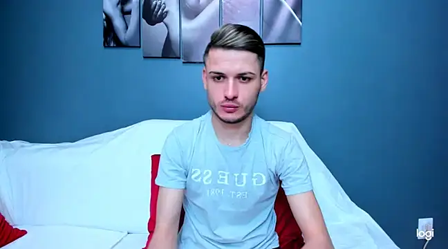 andboyfor6 online show from January 19, 2025, 9:22 am