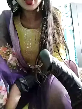 Snapshot of Noor_Darliing chatting on January 22, 2025, 6:10 pm Noor Darliing online show from January 22, 2025, 6:10 pm