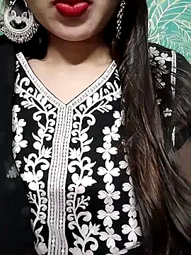 Snapshot of Noor_Darliing chatting on February 24, 2025, 6:04 pm Noor Darliing online show from February 24, 2025, 6:04 pm