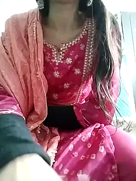 Snapshot of Noor_Darliing chatting on February 25, 2025, 6:20 pm Noor Darliing online show from February 25, 2025, 6:20 pm