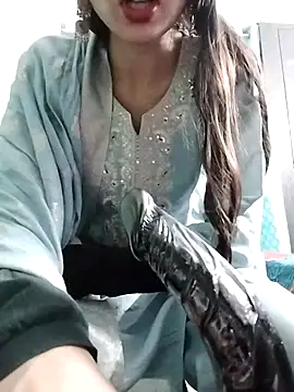 Snapshot of Noor_Darliing chatting on March 1, 2025, 6:21 pm Noor Darliing online show from March 1, 2025, 6:21 pm