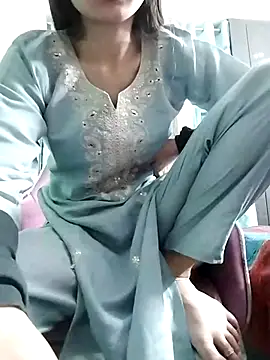 Snapshot of Noor_Darliing chatting on March 1, 2025, 9:26 pm Noor Darliing online show from March 1, 2025, 9:26 pm