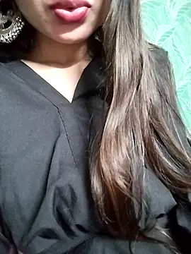 Snapshot of Noor_Darliing chatting on March 10, 2025, 6:23 pm Noor Darliing online show from March 10, 2025, 6:23 pm