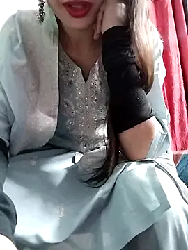 Snapshot of Noor_Darliing chatting on September 12, 2025, 3:12 pm Noor Darliing online show from September 12, 2025, 3:12 pm