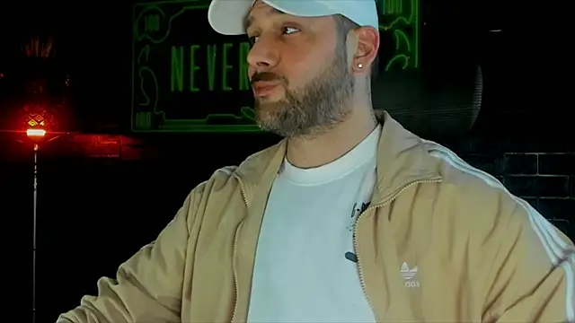 LexXHardy online show from February 9, 2025, 1:35 pm