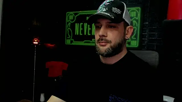 LexXHardy online show from February 21, 2025, 4:26 pm