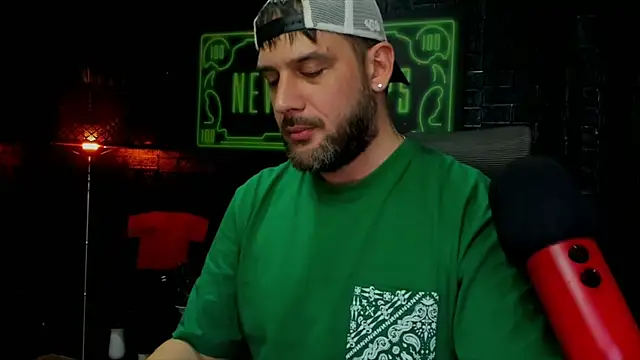 LexXHardy online show from February 26, 2025, 10:53 pm