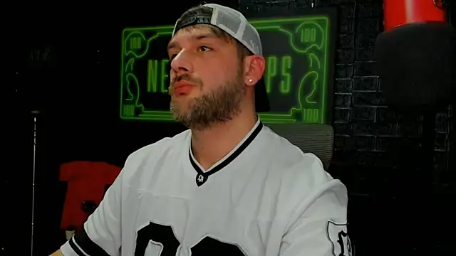 LexXHardy online show from March 16, 2025, 6:12 pm