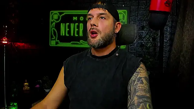 LexXHardy online show from September 26, 2025, 8:29 am