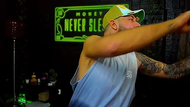 LexXHardy online show from October 5, 2025, 8:34 am