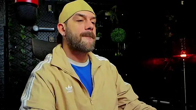 LexXHardy online show from April 4, 2026, 10:02 am