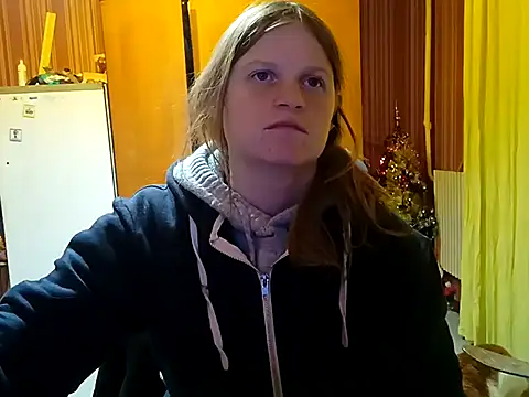 Kathlyn  Heath online show from March 5, 2025, 8:10 pm