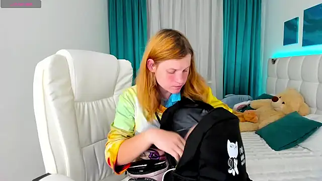 Kathlyn  Heath online show from September 10, 2025, 7:03 pm