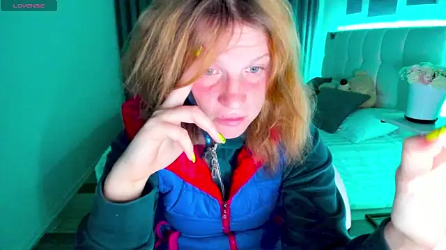 Kathlyn  Heath online show from October 6, 2025, 8:39 pm