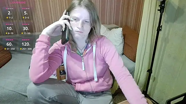 Snapshot of Kathlyn__Heath chatting on June 6, 2026, 6:56 pm Kathlyn Heath online show from June 6, 2026, 6:56 pm