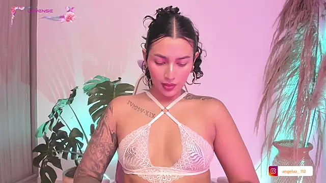 Anngel 1 online show from September 18, 2025, 4:09 pm