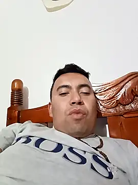 Snapshot of Diego_leon27 chatting on January 8, 2025, 12:06 am Diego leon27 online show from January 8, 2025, 12:06 am