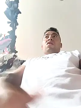 Snapshot of Diego_leon27 chatting on January 28, 2025, 6:49 pm Diego leon27 online show from January 28, 2025, 6:49 pm