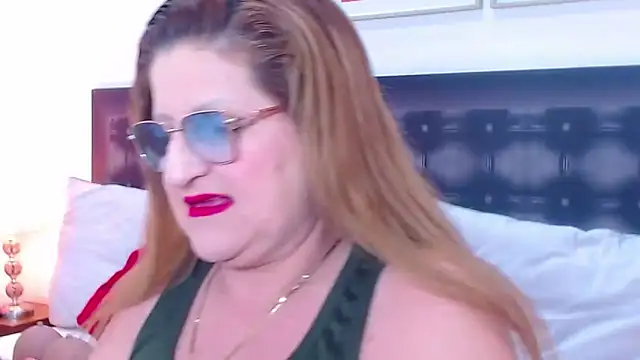 sandra 20 online show from October 20, 2025, 11:21 am