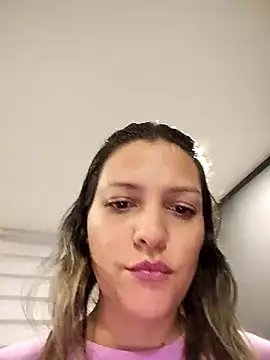 Mia Hampton online show from January 24, 2025, 8:11 pm