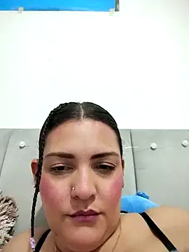 Mia Hampton online show from March 27, 2026, 9:25 pm