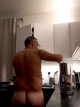 DarrenSullivanSlut online show from September 16, 2025, 6:14 am