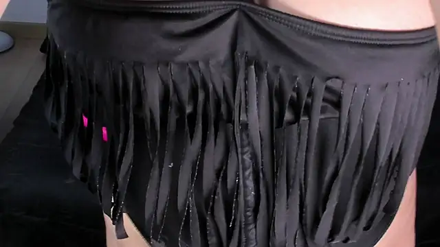 Cuttiealice online show from March 11, 2025, 6:21 am