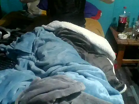 malekon76 online show from October 8, 2025, 1:20 pm