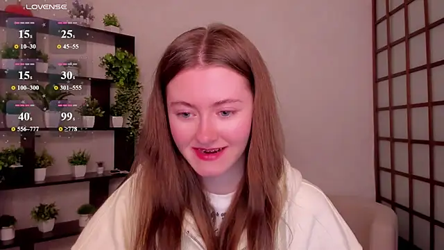 KateCuddle online show from April 28, 2026, 2:38 am