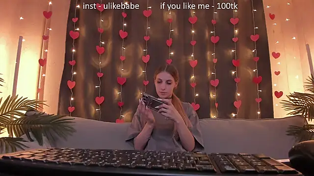 Snapshot of Anna_Fink chatting on February 14, 2025, 12:14 pm Anna Fink online show from February 14, 2025, 12:14 pm