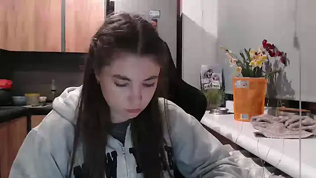 Snapshot of delightful_sofi chatting on April 19, 2026, 5:56 pm delightful sofi online show from April 19, 2026, 5:56 pm