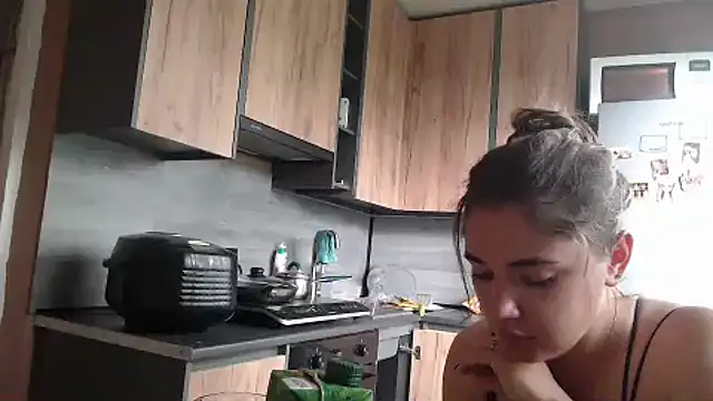 Snapshot of delightful_sofi chatting on May 28, 2026, 1:41 pm delightful sofi online show from May 28, 2026, 1:41 pm