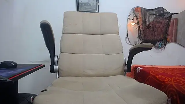 SHARICK GRECO online show from October 10, 2025, 12:26 pm