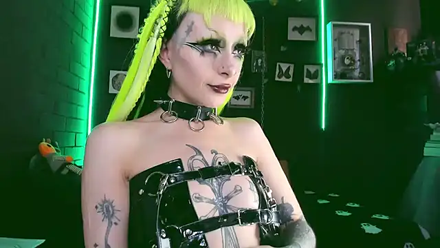 insania 9999  online show from February 7, 2025, 7:06 pm