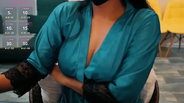 LushRitu online show from November 7, 2025, 7:03 pm