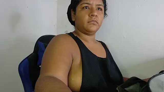 victoris online show from November 21, 2025, 3:54 pm