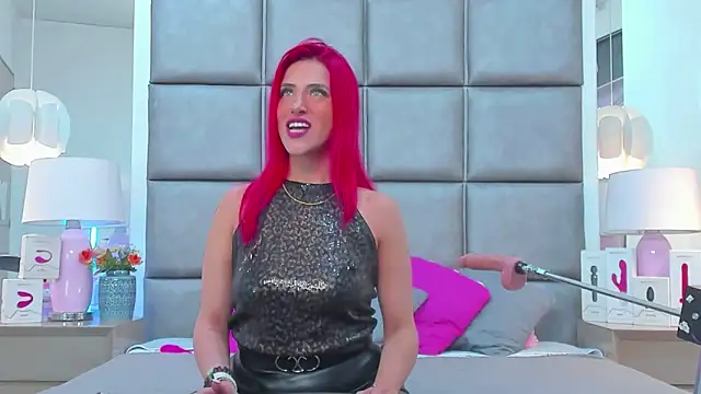 AllissaBrowm online show from February 22, 2025, 5:35 pm