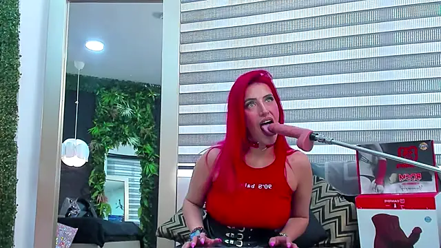 AllissaBrowm online show from October 4, 2025, 6:06 pm