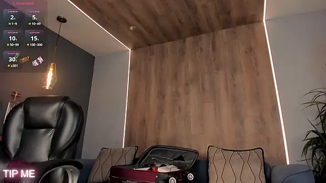 SophieBarnett online show from October 27, 2025, 12:58 am