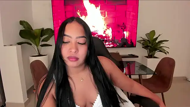 Snapshot of brunetenikole02 chatting on February 28, 2026, 3:29 am brunetenikole02 online show from February 28, 2026, 3:29 am